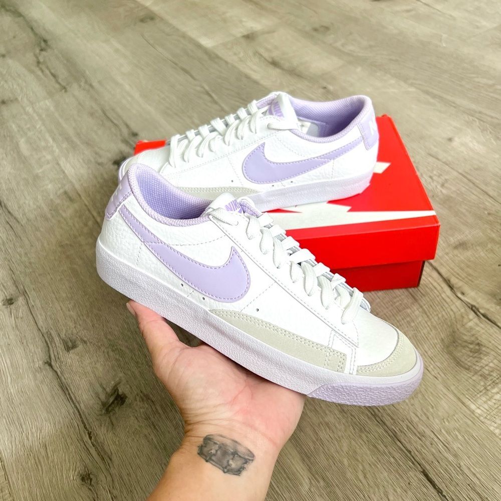 Nike Blazer Low 77 Sneaker- White/Lilac Purple - size 5Y, 6.5 women’s-NEW!